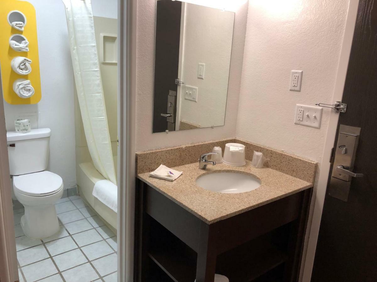 Motel 6-La Crosse, Wi Eksteriør billede
